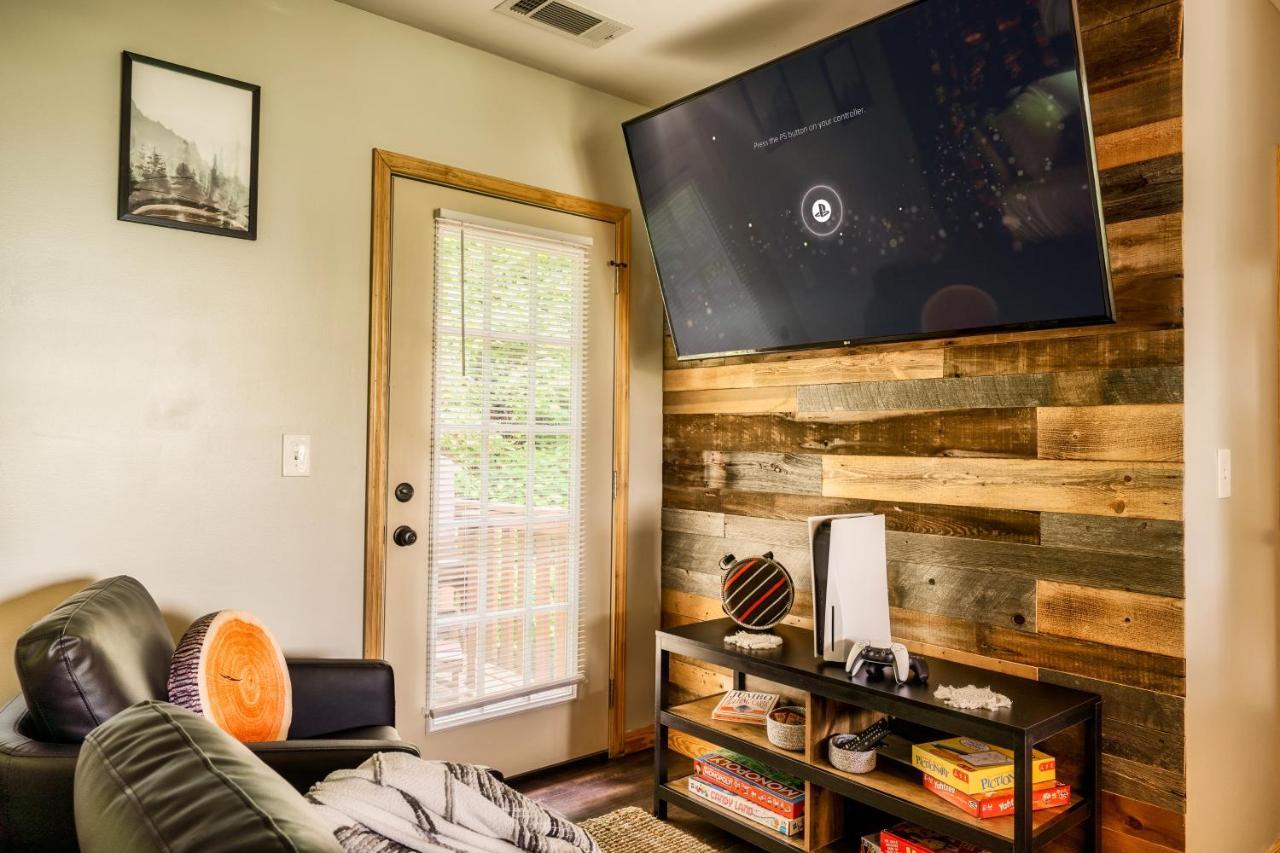 Mountainside - New Luxury Cabin-Fire Table-Hot Tub-3 Pools-Ps5-Bears Gatlinburg Εξωτερικό φωτογραφία