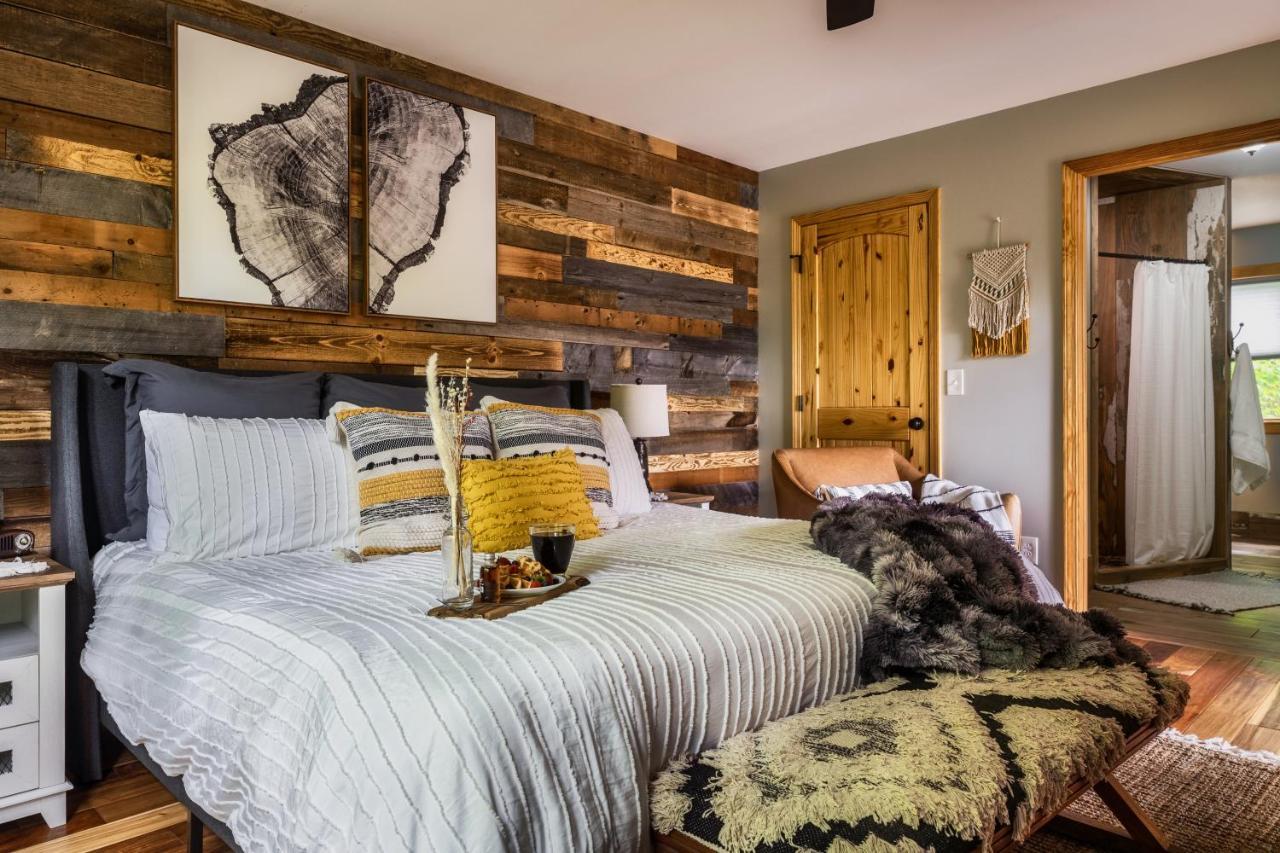 Mountainside - New Luxury Cabin-Fire Table-Hot Tub-3 Pools-Ps5-Bears Gatlinburg Εξωτερικό φωτογραφία